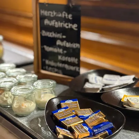 Restaurant Schiff Hotel 3*