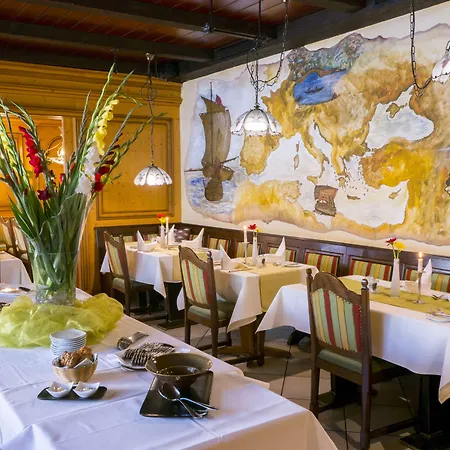 מלון Restaurant Schiff 3*