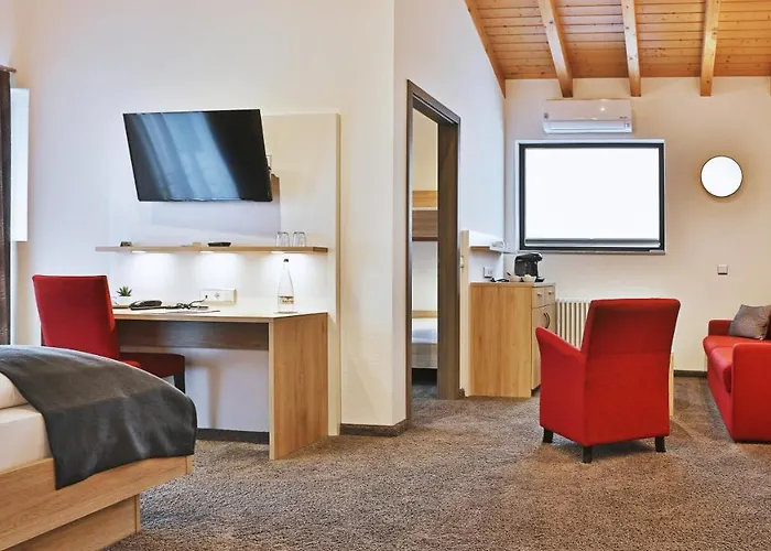 Hotel Restaurant Schiff 3*